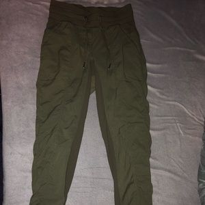 Lululemon pants